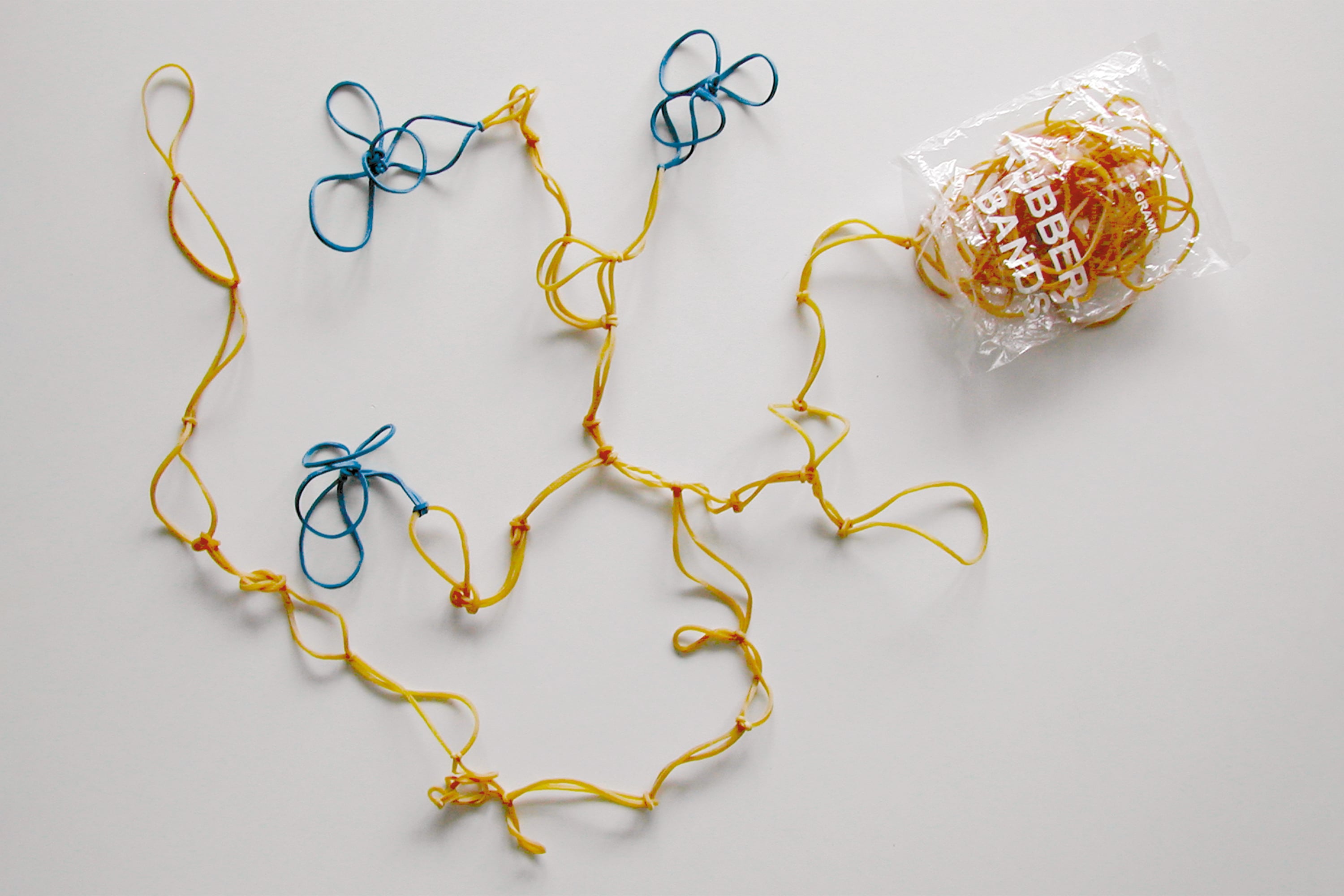 2003_Rubber_Band_as_a_Game_
